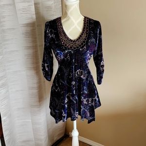 ❗️2 for 45❗️Gorgeous Clientele Top